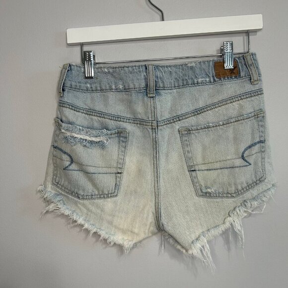 American Eagle Outfitters Light Wash Blue Denim Jean Distressed Shorts Size 2 - Picture 3 of 5